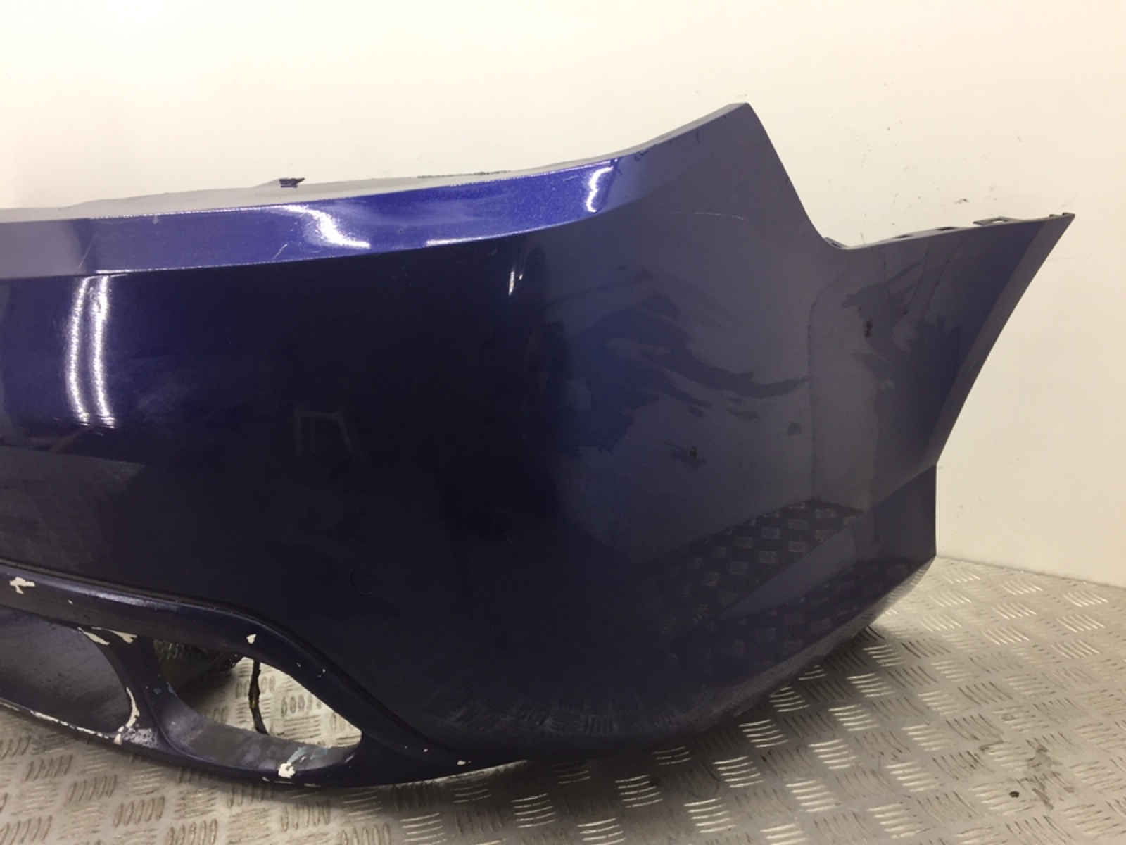 Бампер задний бу для Peugeot 407 Coupe 3.0 i,  2007 г.