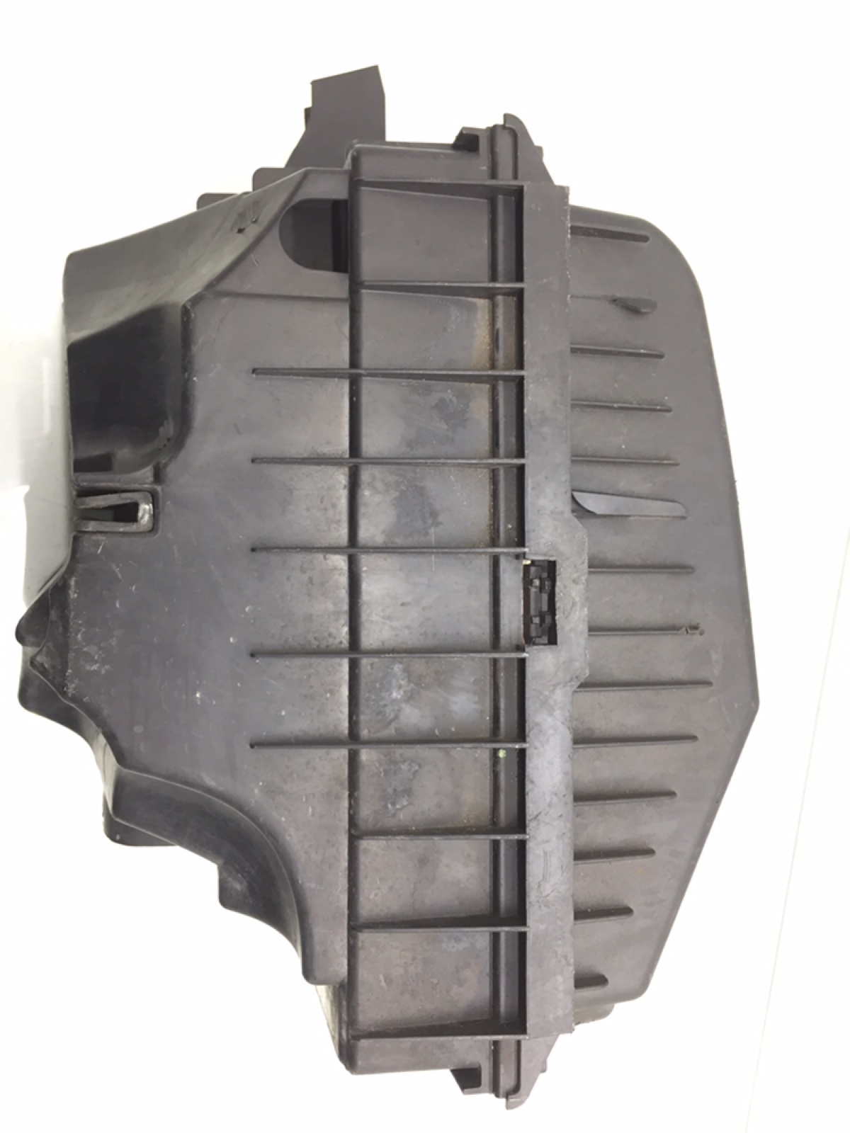 Корпус воздушного фильтра бу для Volvo XC90  2.4 D5,  2003 г.