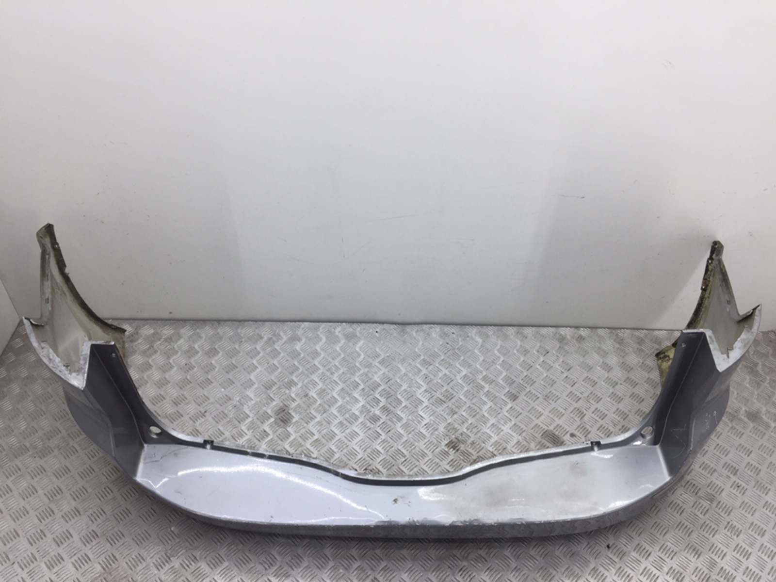 Бампер задний бу для Ford Mondeo  2.0 TDCi,  2008 г.