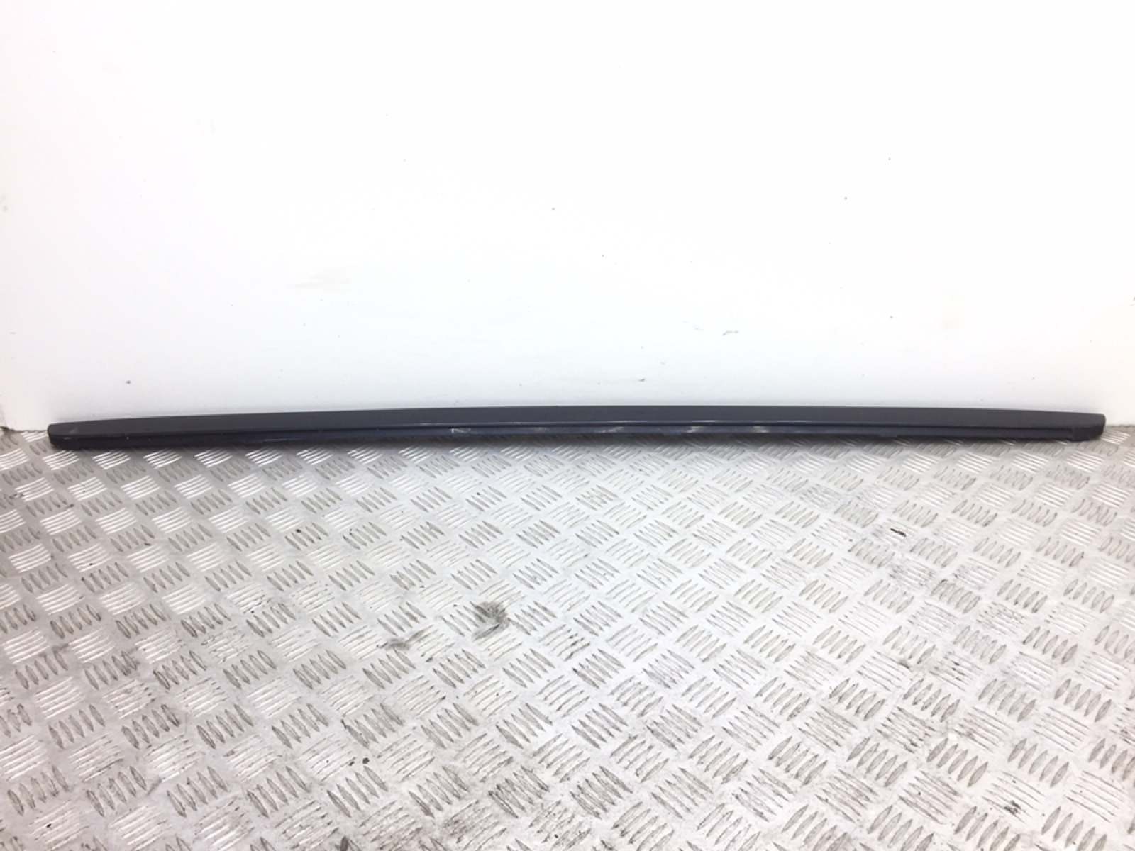 Накладка двери (крышки) багажника бу для Mercedes E W210 2.0 i,  2002 г.