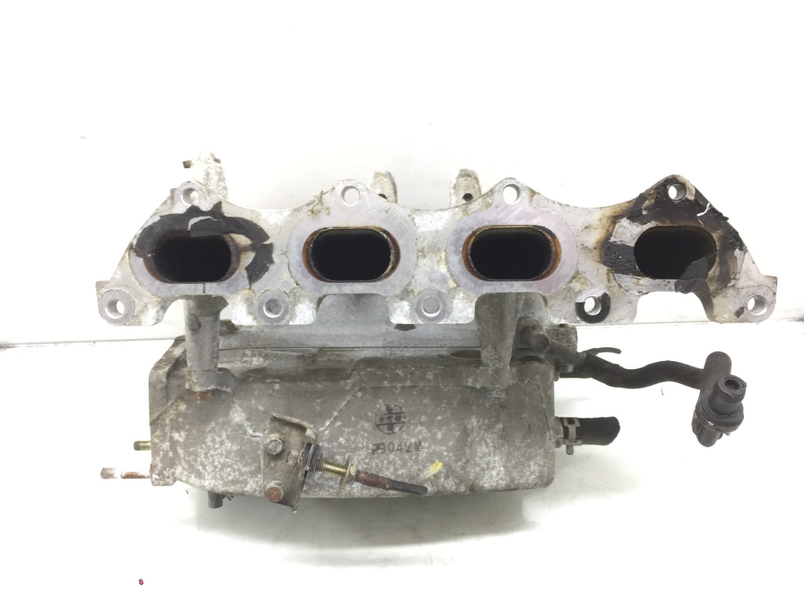 Коллектор впускной бу для Kia Shuma 1.5 i, 1999 г. Коллектор впускной бу для Kia Shuma 1.5 i, 1999 г.