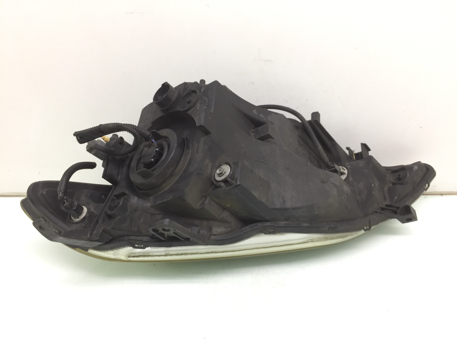 Фара правая бу для Honda FR-V  2.2 CTDi,  2006 г.