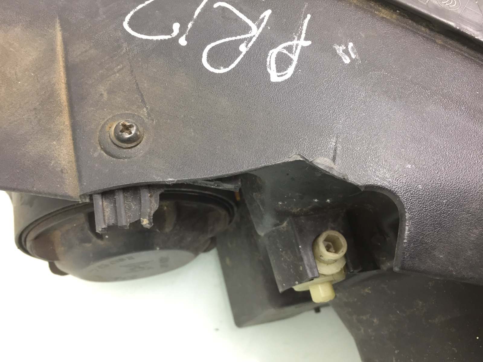 Фара правая бу для Chevrolet Captiva  2.2 VCDi,  2011 г.