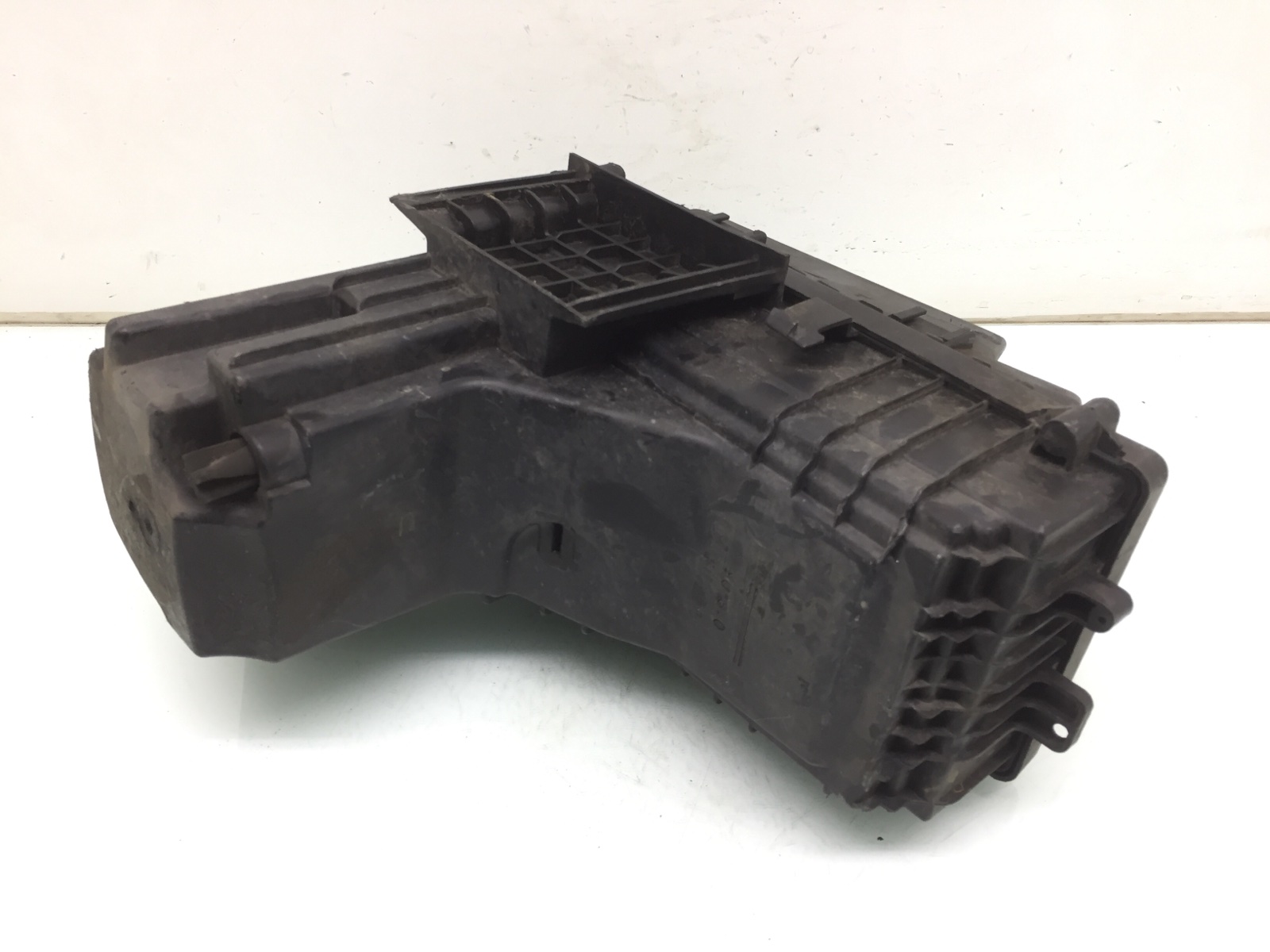 Корпус воздушного фильтра бу для Peugeot 407  2.0 HDi,  2005 г.