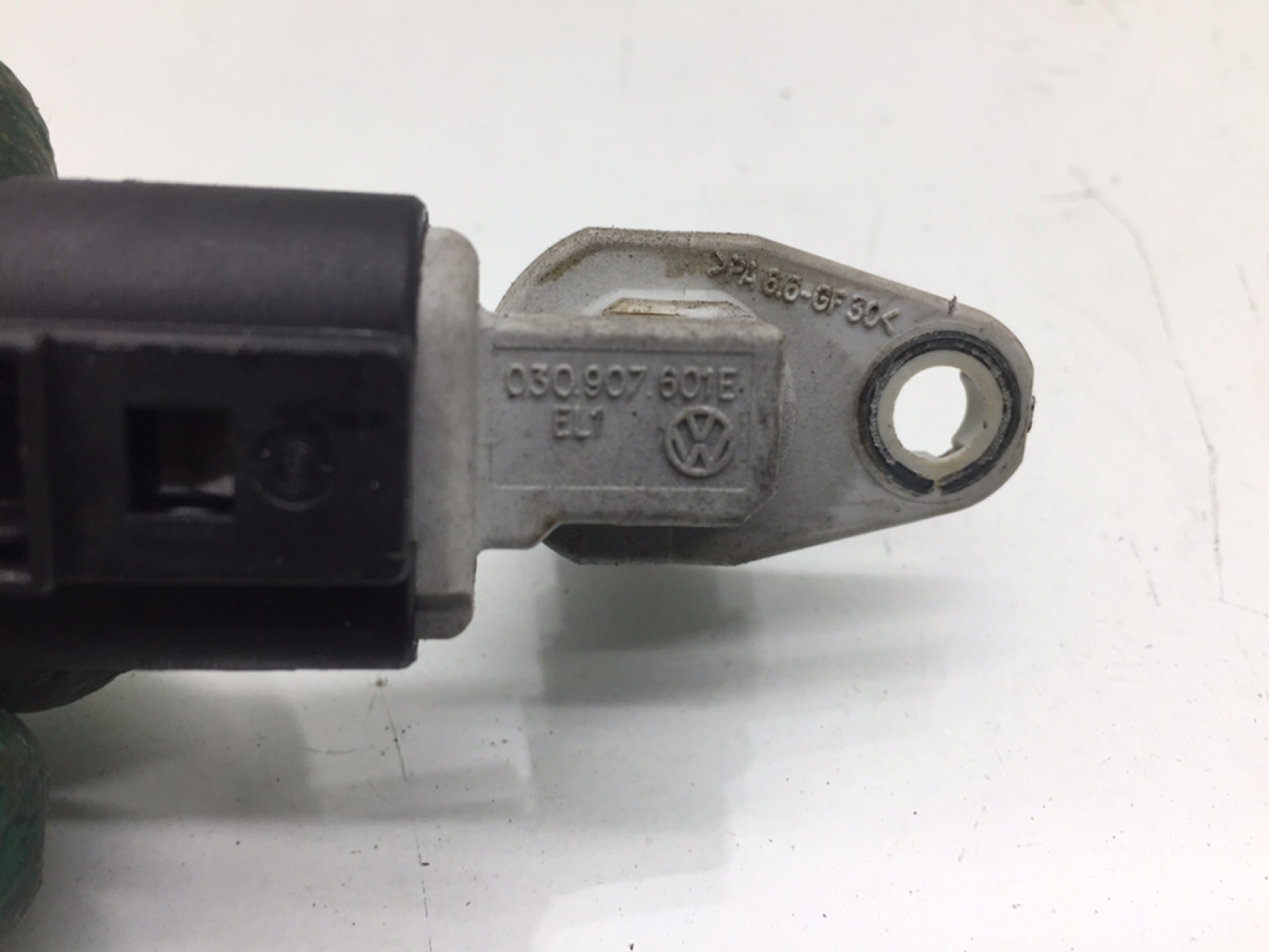 Датчик распредвала бу для Volkswagen Golf 5 1.6 FSI,  2006 г.