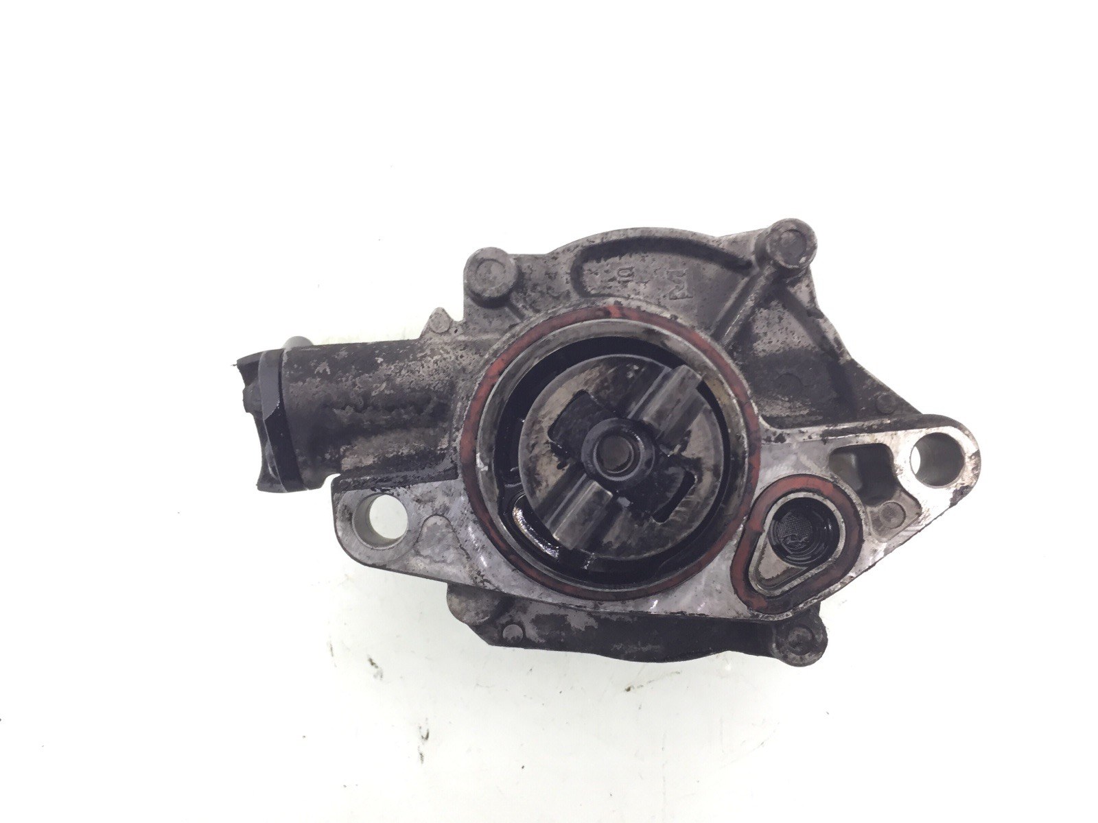 Насос вакуумный бу для Peugeot 206  1.4 HDi,  2006 г.