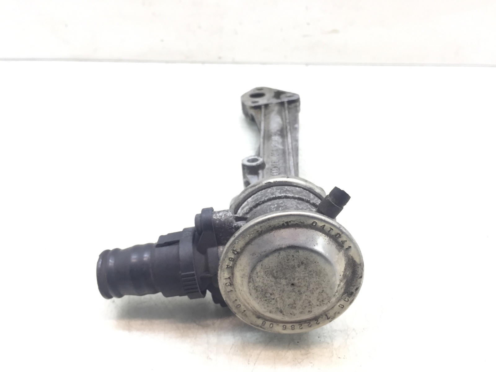 Клапан EGR бу для Seat Ibiza 1.8 Ti, 2004 г. Клапан EGR бу для Seat Ibiza 1.8 Ti, 2004 г.