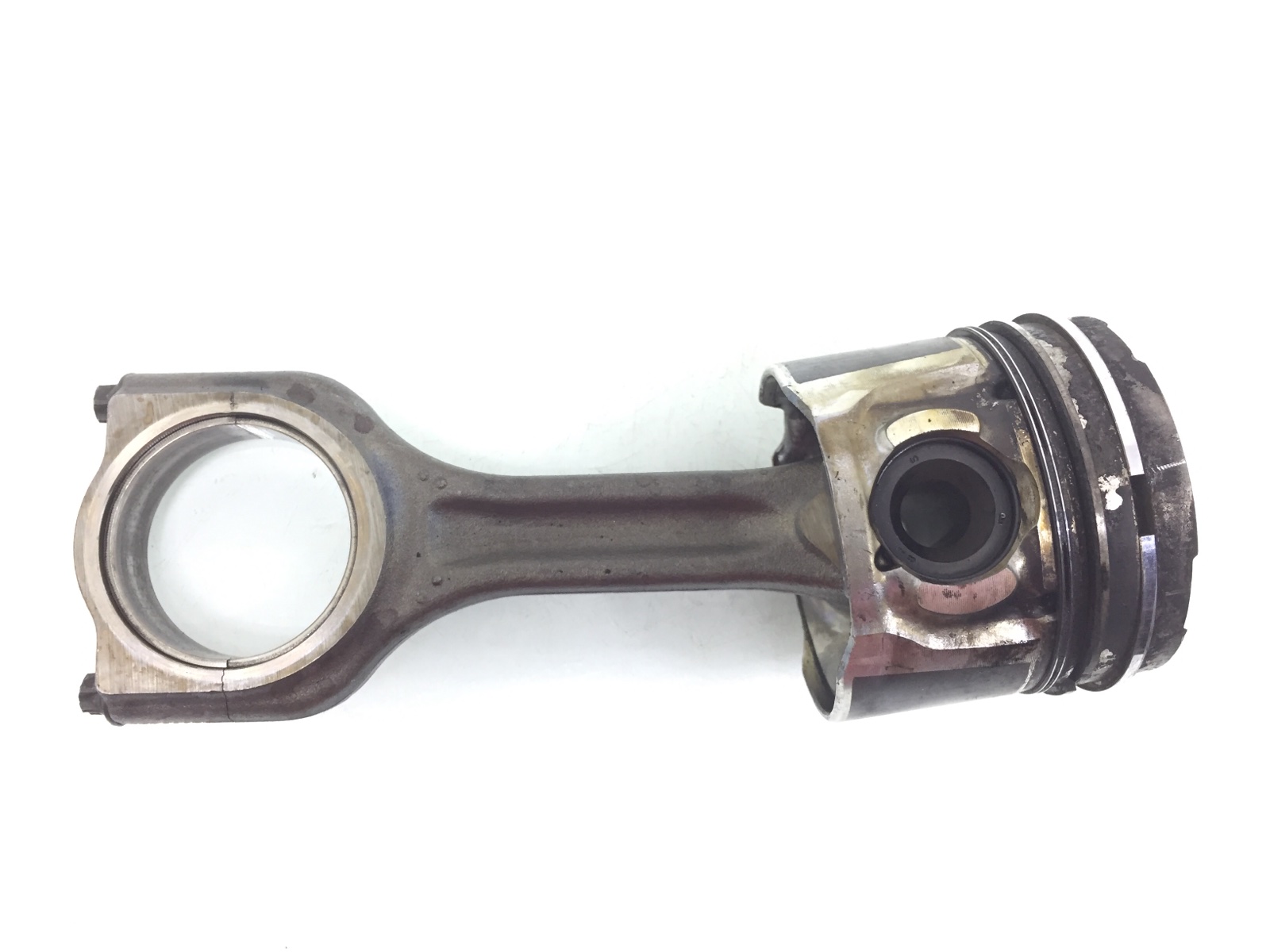 Поршень бу для Ford Focus 2 1.6 TDCi, 2009 г.