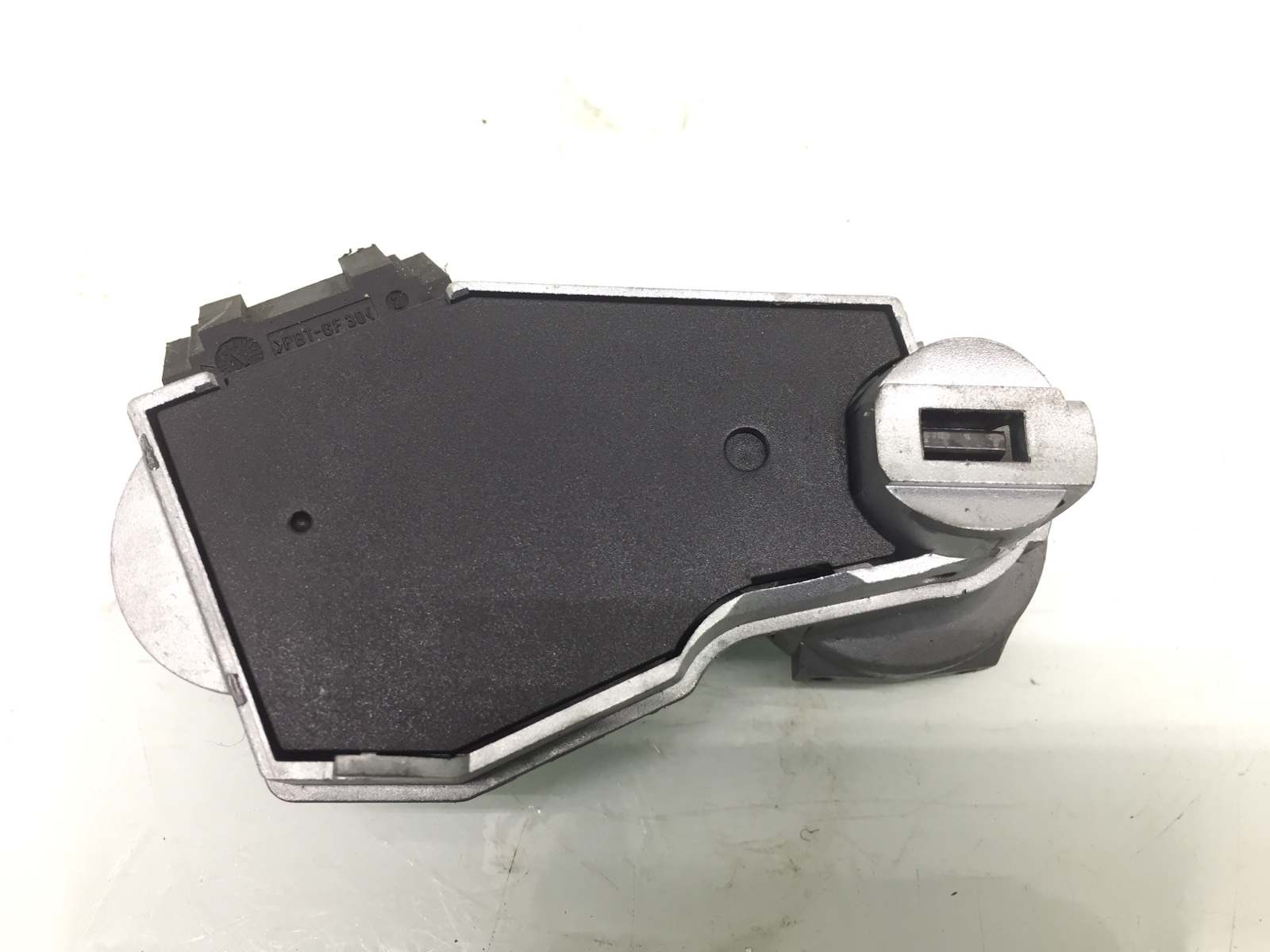 Замок рулевой колонки бу для Mercedes E W211 2.2 CDi, 2002 г. Замок рулевой колонки бу для Mercedes E W211 2.2 CDi, 2002 г.