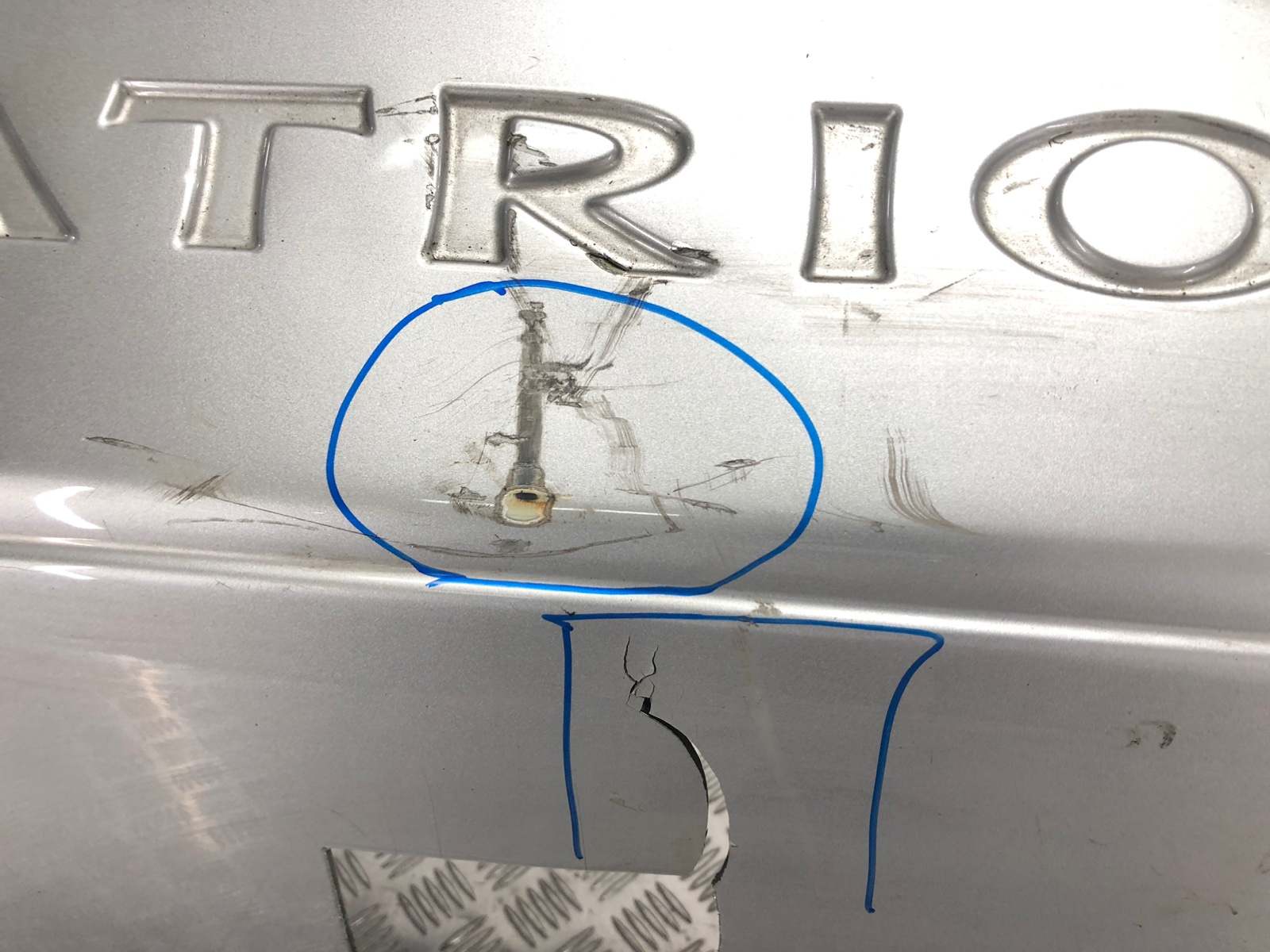 Бампер задний бу для Jeep Patriot  2.4 i,  2008 г.