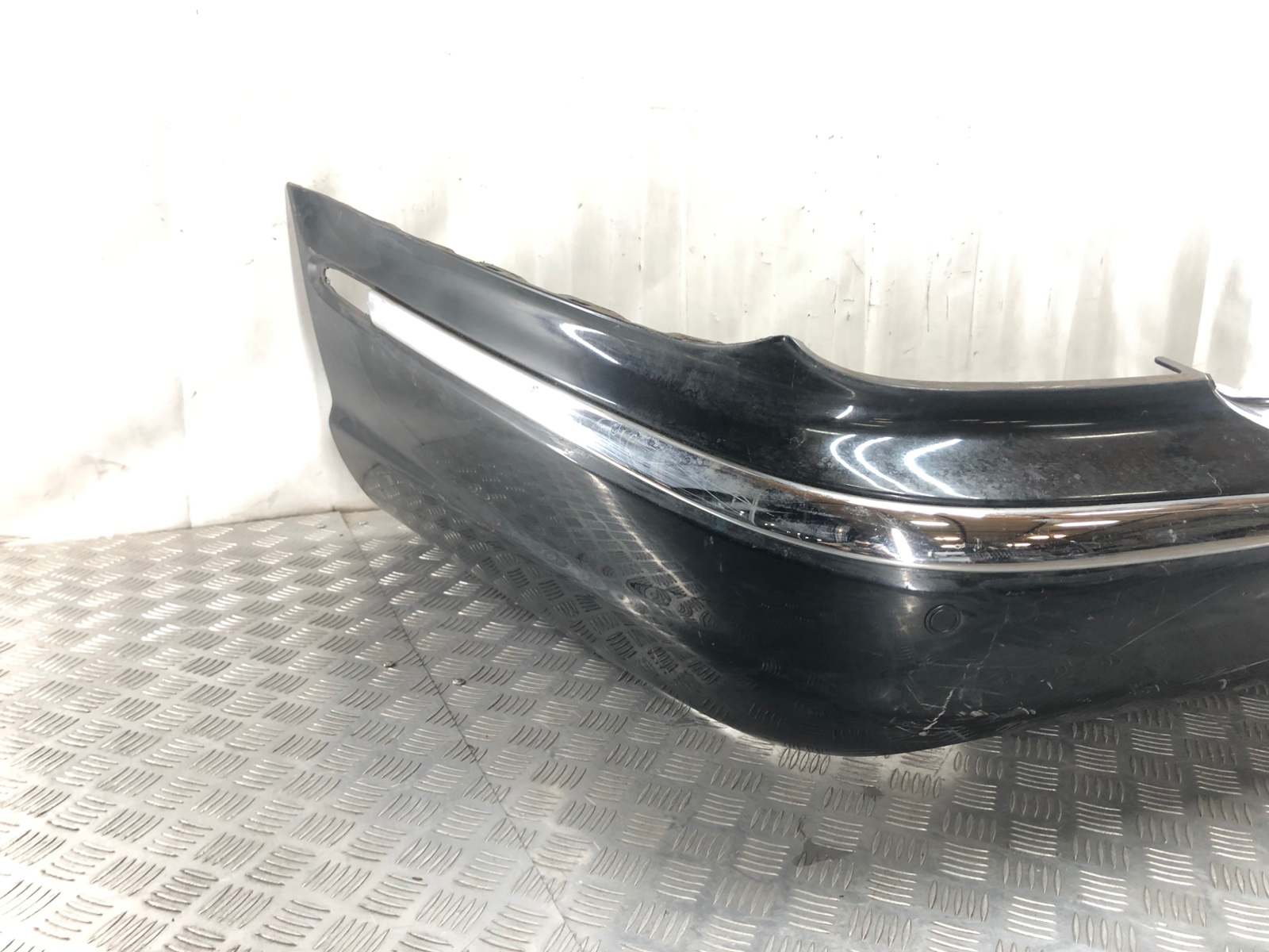 Бампер задний бу для Jaguar XJ  2.7 TD,  2006 г.