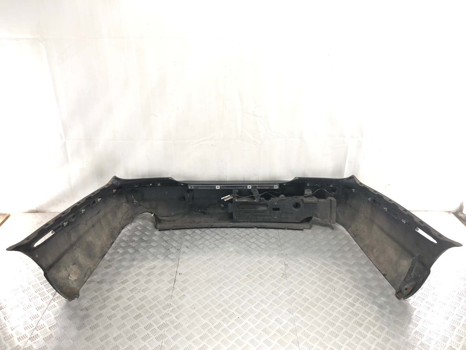 Бампер задний бу для Jaguar XJ  2.7 TD,  2006 г.