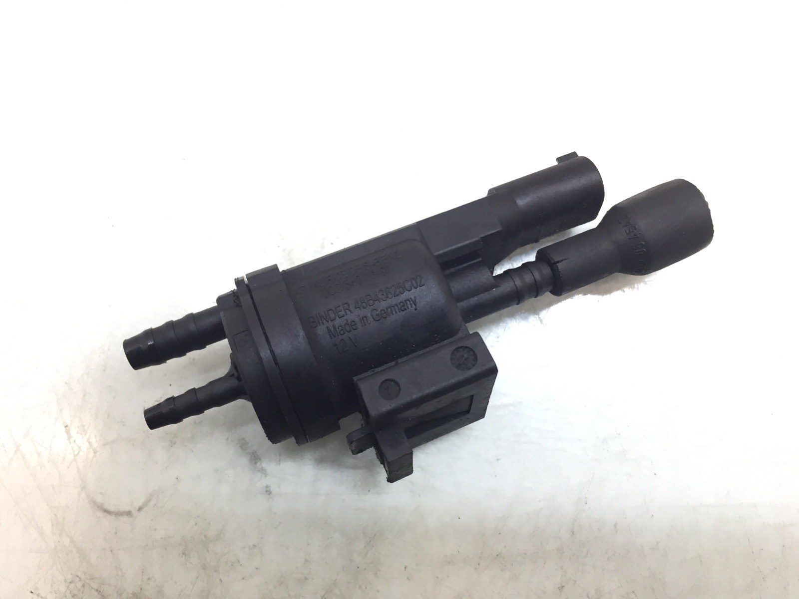 Клапан электромагнитный бу для Mercedes E W212 2.2 CDi, 2013 г.