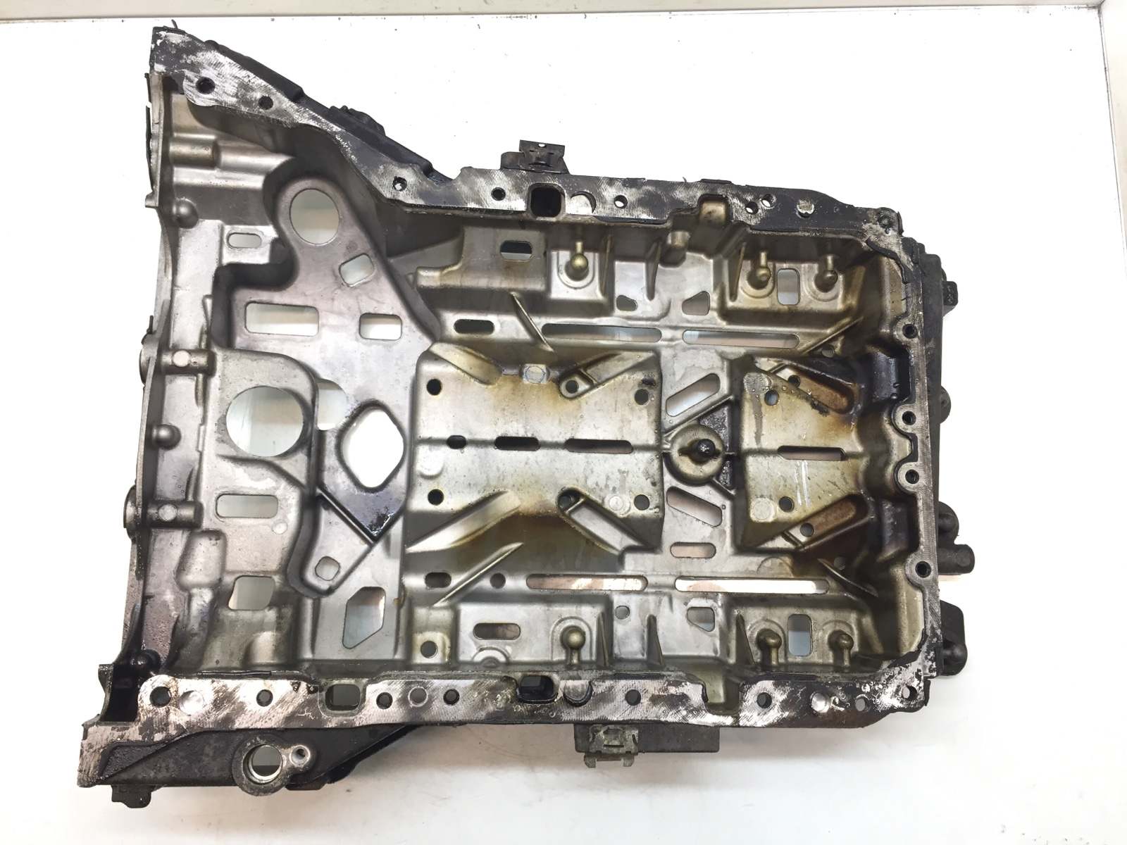 Поддон бу для Mercedes E W212 2.2 CDi, 2013 г. Поддон бу для Mercedes E W212 2.2 CDi, 2013 г.