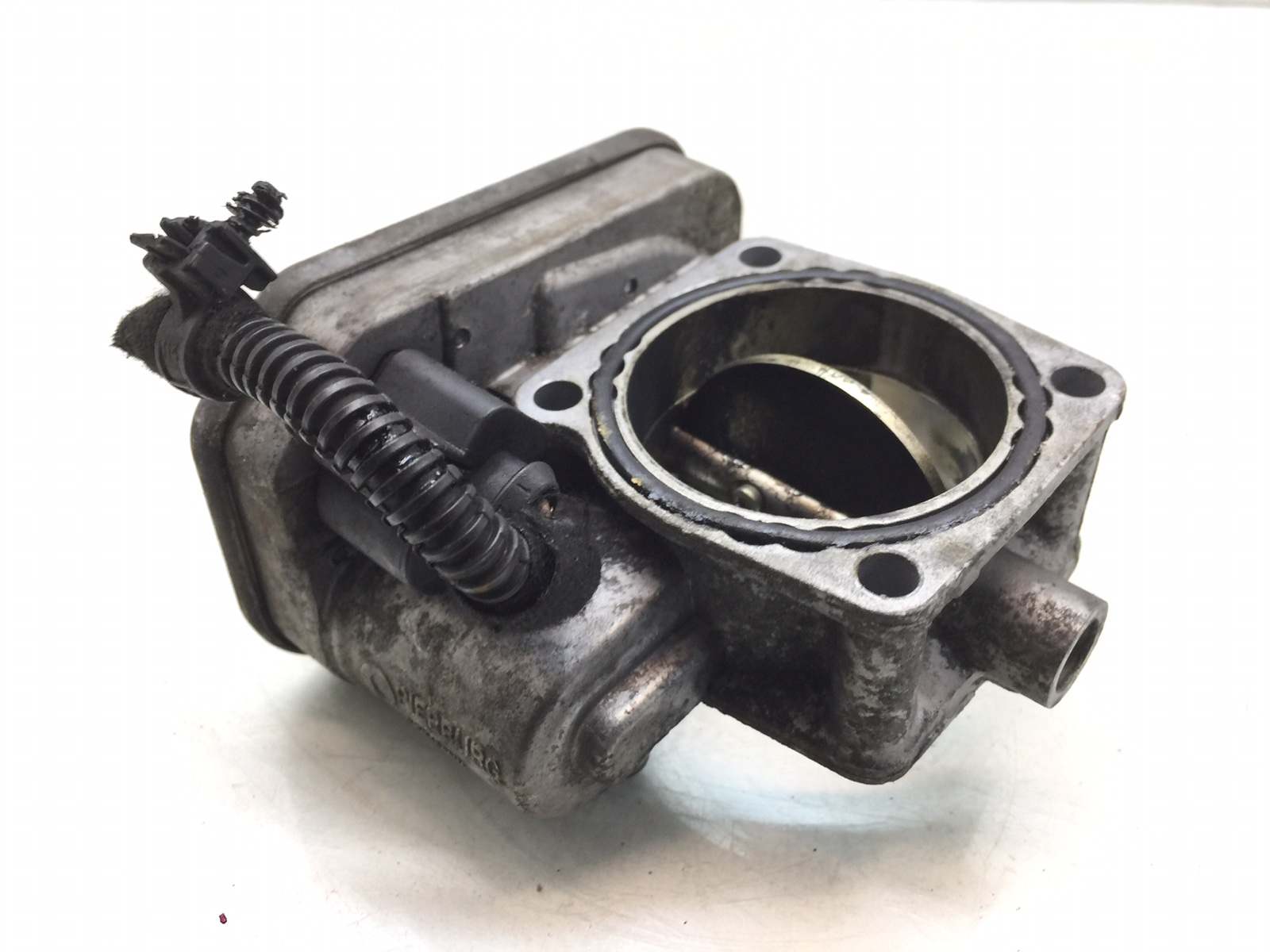 Заслонка дроссельная бу для Opel Zafira B 1.7 CDTi, 2010 г.