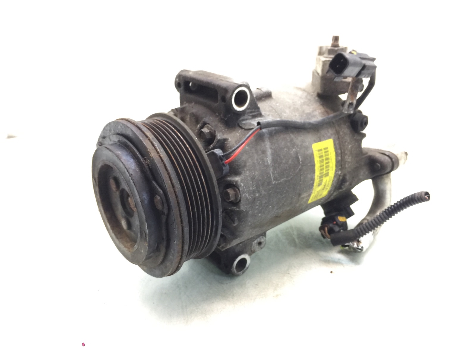 Компрессор кондиционера бу для Ford Fiesta 1.0 i, 2014 г.