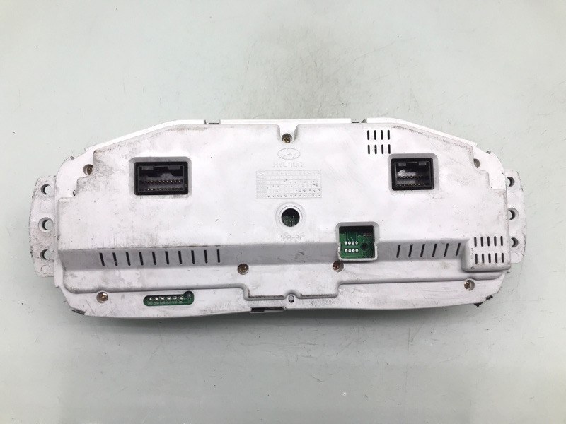 Щиток приборов (приборная панель) бу для Hyundai Coupe 2.0 i, 2006 г. Щиток приборов (приборная панель) бу для Hyundai Coupe 2.0 i, 2006 г.