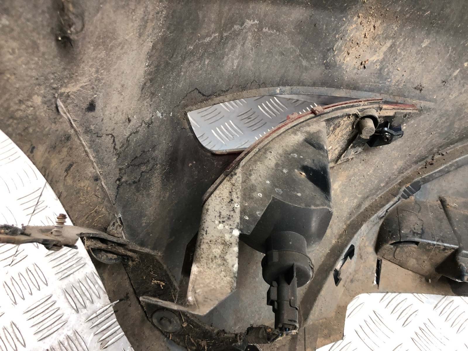 Бампер задний бу для Ford Fiesta  1.4 TDCi,  2009 г.