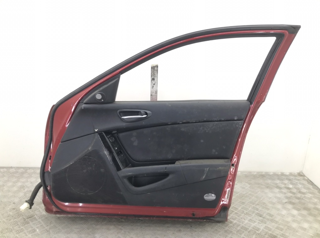 Дверь передняя правая бу для Mazda RX8  1.3 i,  2005 г.