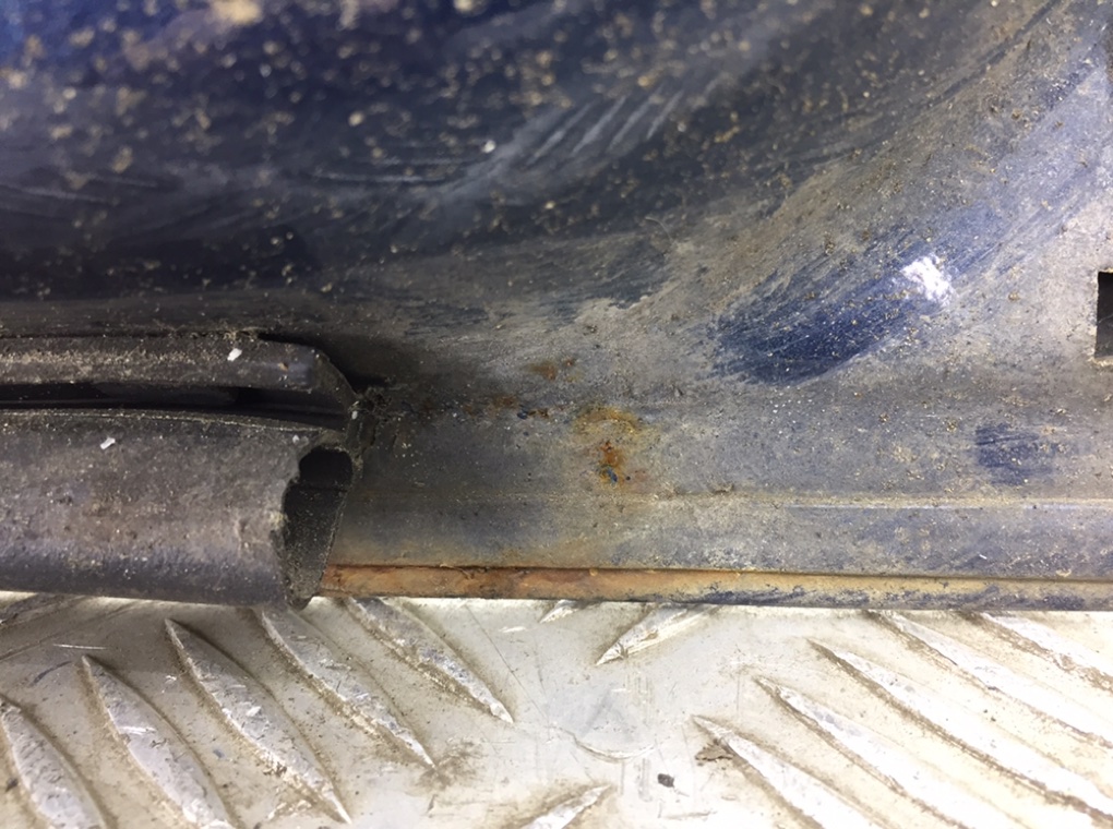 Дверь задняя левая бу для Citroen C4  1.6 HDi,  2013 г.