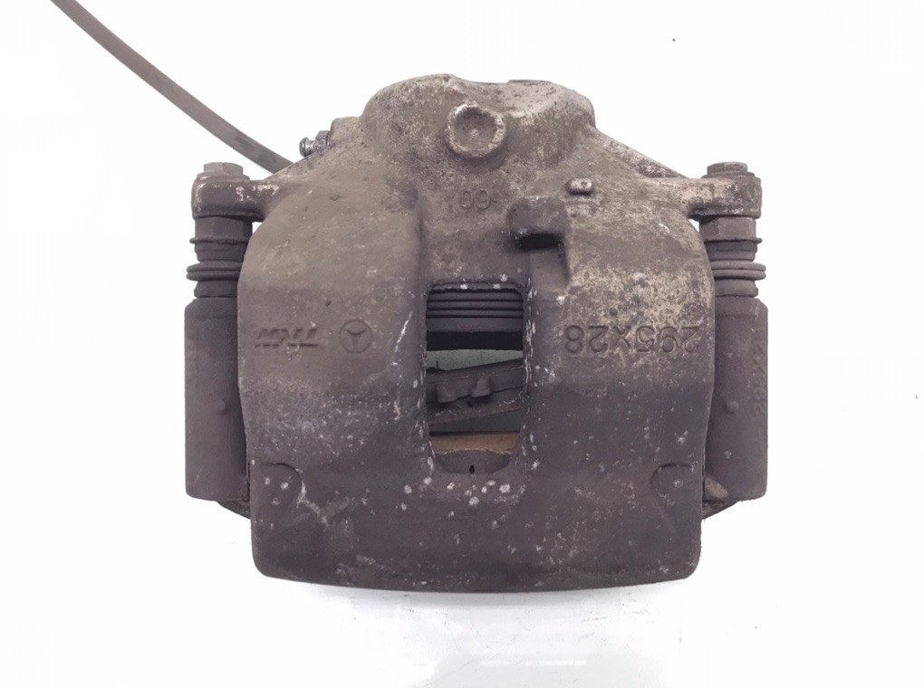 Суппорт передний левый бу для Mercedes E W212 2.2 CDi, 2013 г.