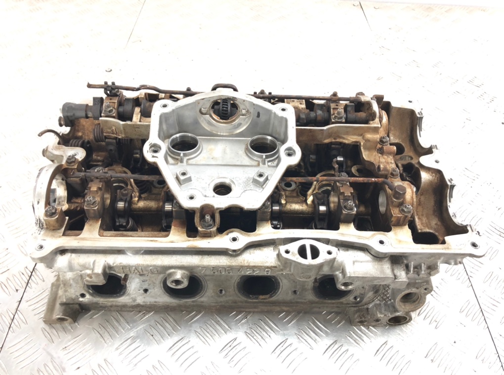 Головка блока цилиндров бу для BMW 1 E87/E81/E82/E88 2.0 i, 2006 г. Головка блока цилиндров бу для BMW 1 E87/E81/E82/E88 2.0 i, 2006 г.