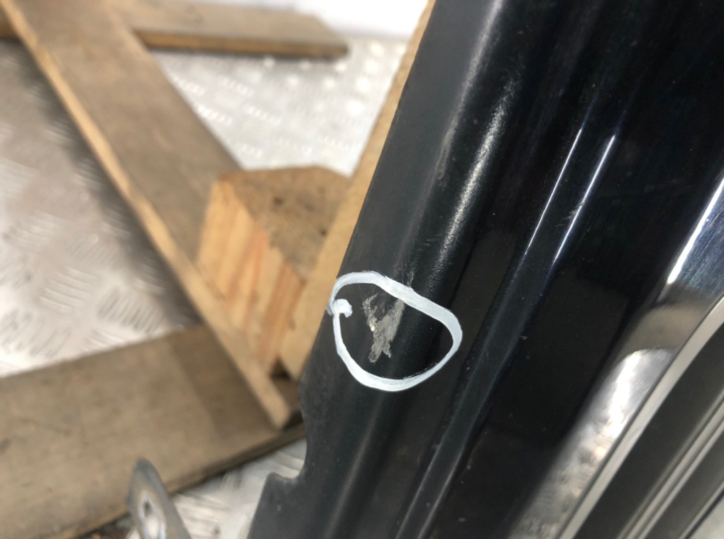 Крыло переднее правое бу для Land Rover Discovery 3 2.7 TD,  2006 г.