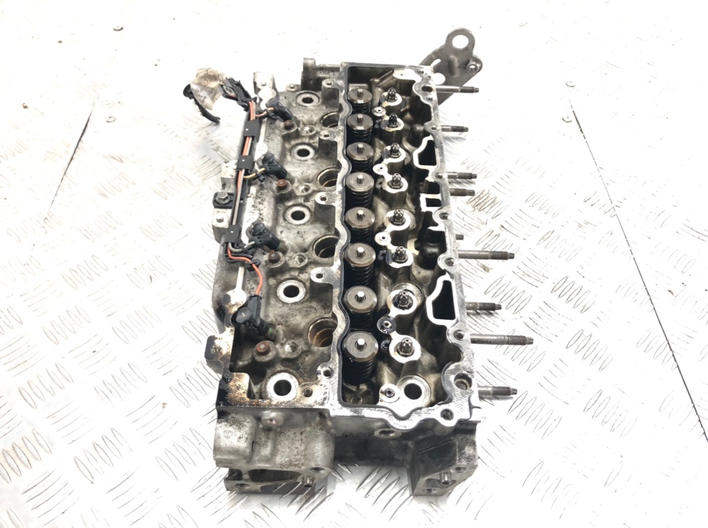 Головка блока цилиндров бу для Peugeot 308 T7 1.6 HDi,  2011 г.