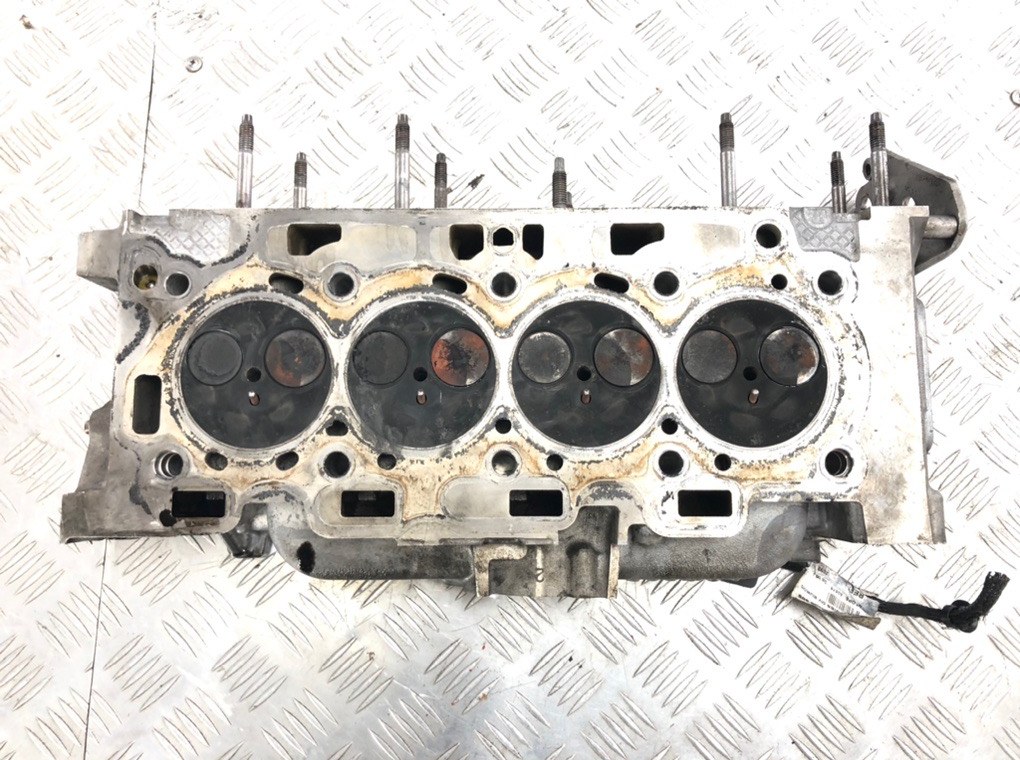 Головка блока цилиндров бу для Peugeot 308 T7 1.6 HDi,  2011 г.