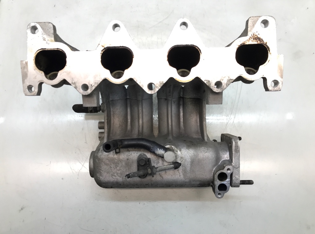 Коллектор впускной бу для Hyundai Matrix  1.6 i,  2006 г.