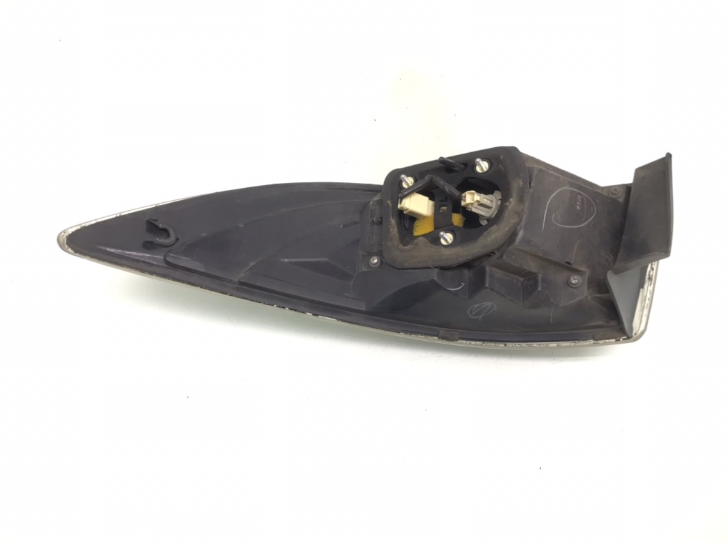 Фонарь задний левый бу для Mazda 6   2.0 TD,  2008 г.