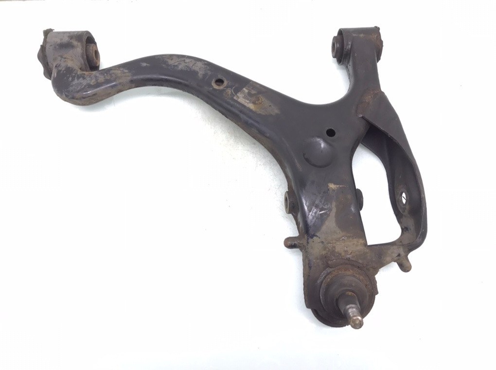 Рычаг передний левый бу для Land Rover Discovery 3 2.7 TD, 2006 г.