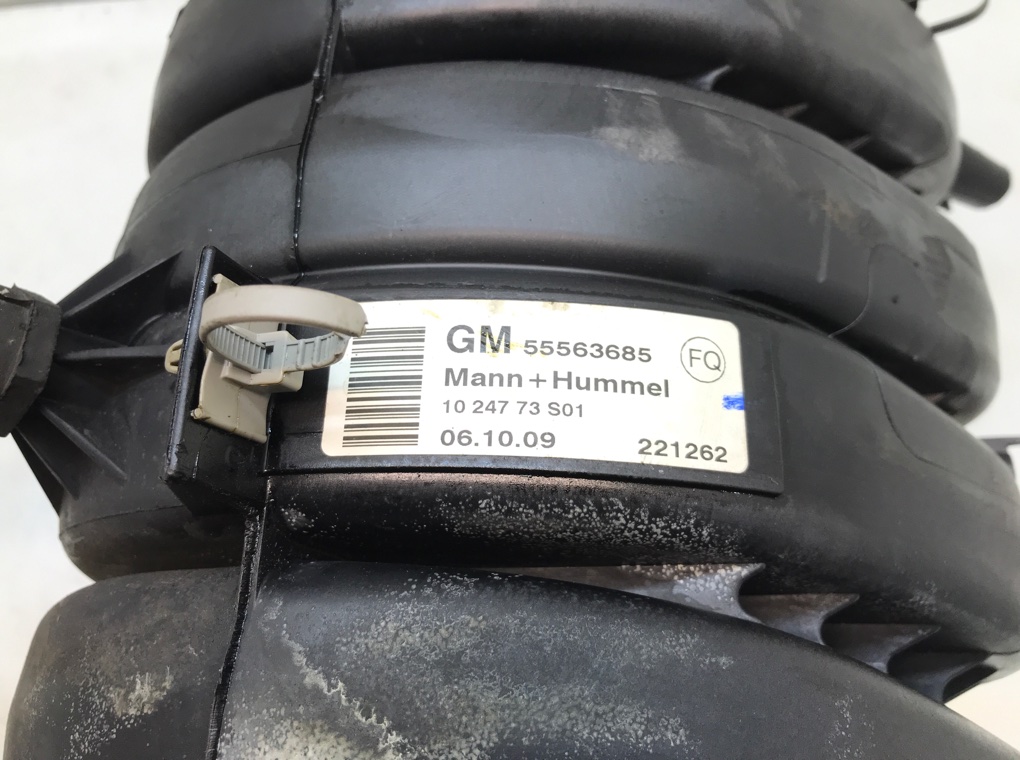 Коллектор впускной бу для Opel Astra H 1.8 i,  2009 г.
