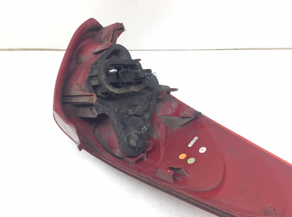 Фонарь задний правый бу для Peugeot 207 SW 1.6 HDi,  2007 г.