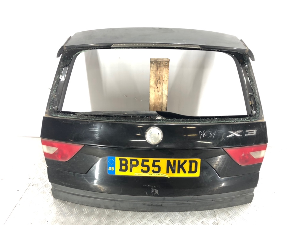 Крышка багажника бу для BMW X3 E83 2.0 i, 2005 г.