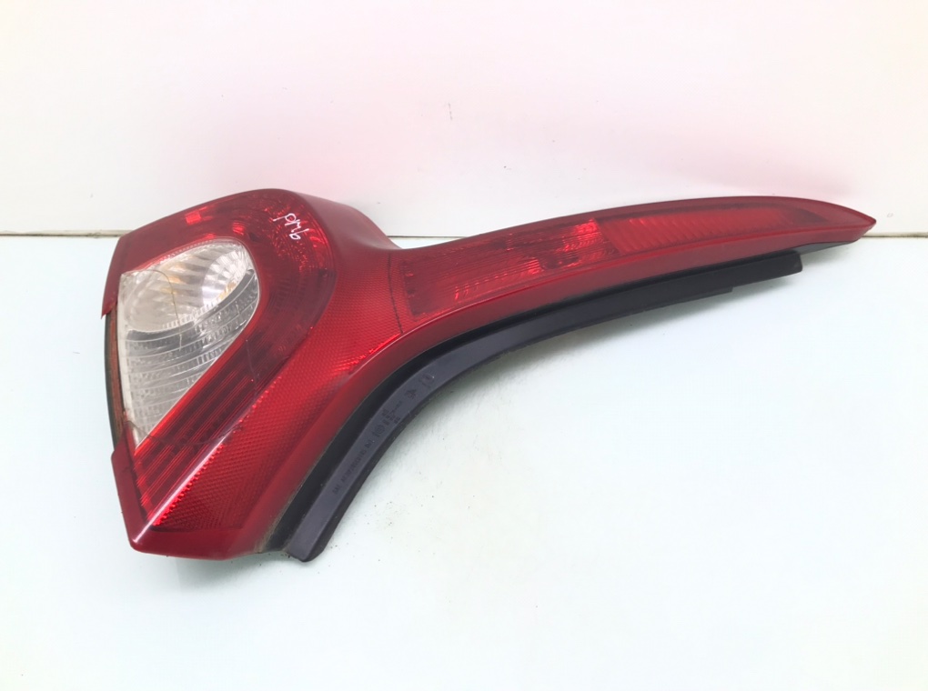 Фонарь задний левый бу для Volvo C30  1.6 i,  2010 г.