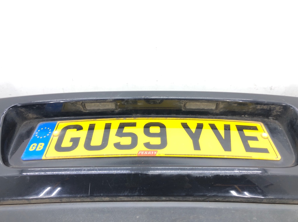 Бампер задний бу для Volkswagen Golf 6 1.4 TSI, 2009 г. Бампер задний бу для Volkswagen Golf 6 1.4 TSI, 2009 г.