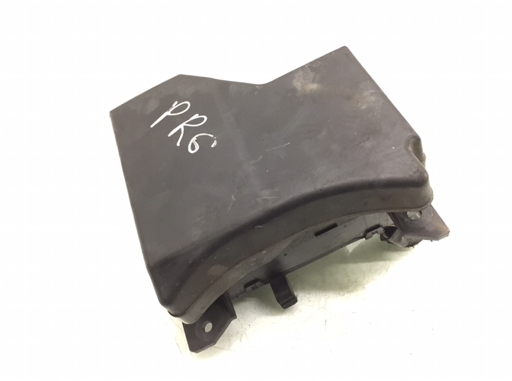 Блок предохранителей бу для Volvo S40  1.6 i,  2004 г.