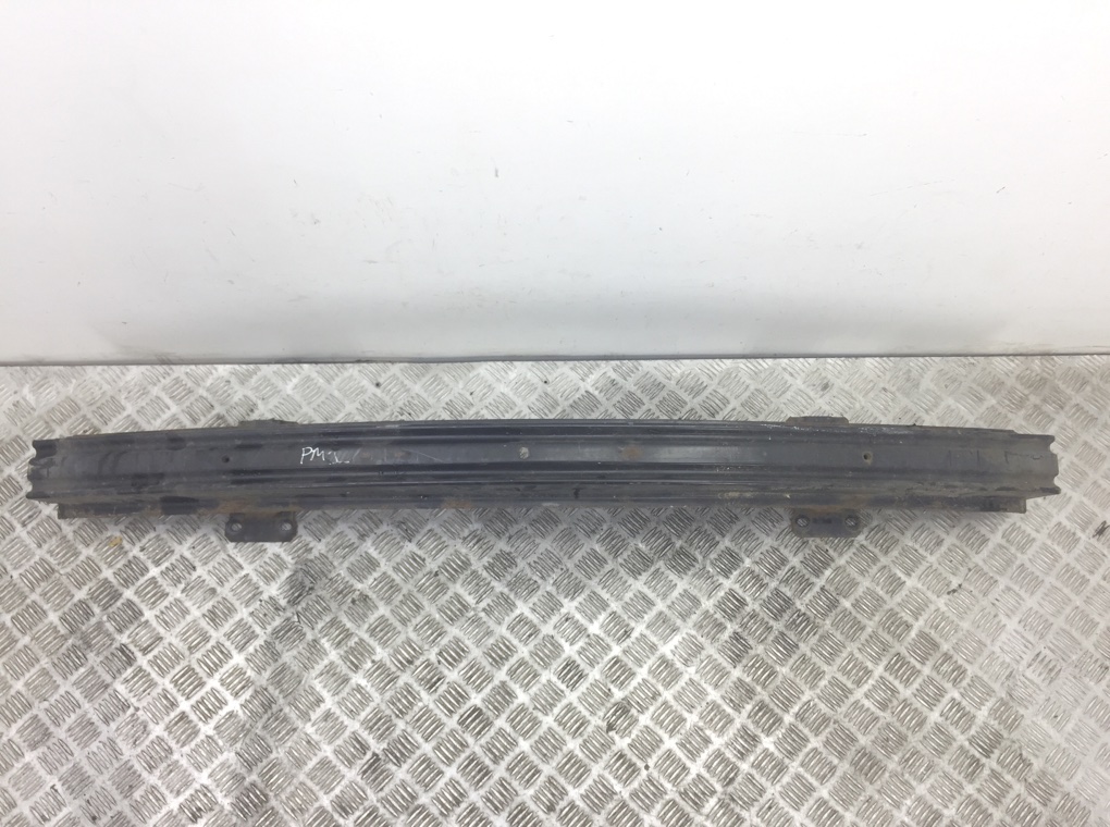 Усилитель бампера заднего бу для Land Rover Discovery 3 2.7 TD, 2007 г.