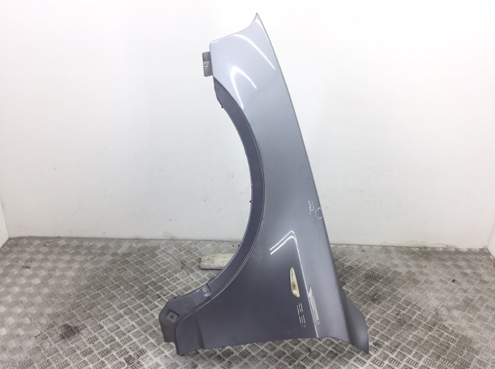 Крыло переднее левое бу для BMW X3 E83 2.5 i, 2005 г.