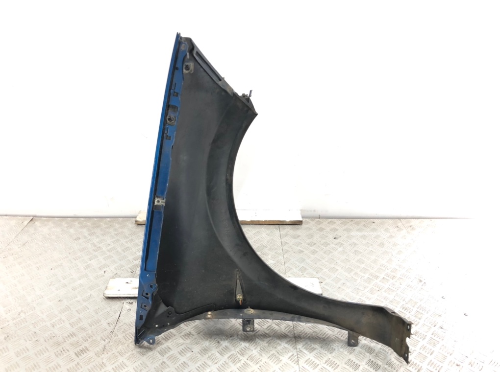 Крыло переднее левое бу для Renault Megane 2 1.6 i, 2006 г. Крыло переднее левое бу для Renault Megane 2 1.6 i, 2006 г.