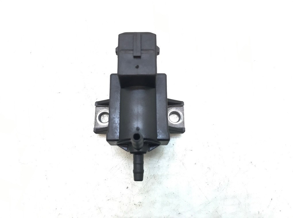 Клапан электромагнитный бу для Toyota Avensis 2.2 D-4D, 2009 г.