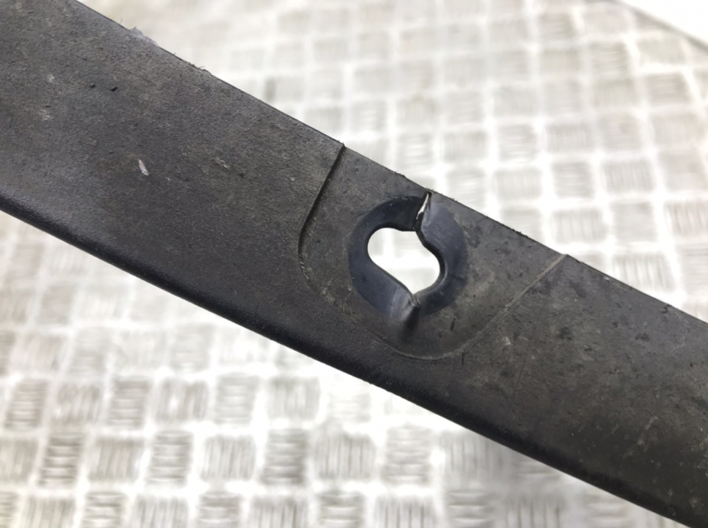 Молдинг крыла переднего правого бу для BMW X3 E83 2.5 i,  2005 г.