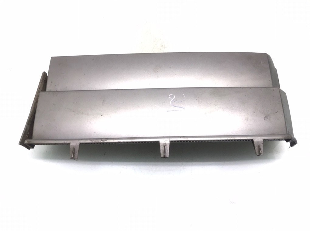 Молдинг крыла переднего правого бу для Land Rover Range Rover 3 3.0 TD, 2003 г.