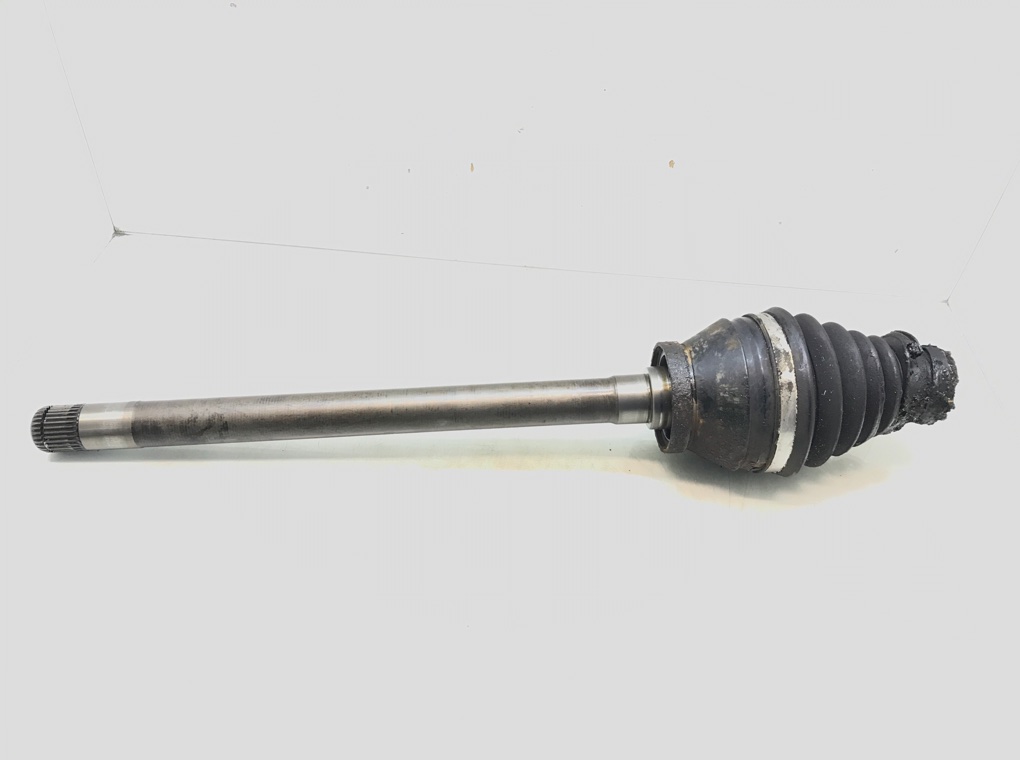 Полуось передняя правая (приводной вал, ШРУС) бу для Land Rover Range Rover 3 3.0 TD, 2003 г.