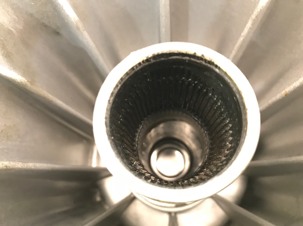 Раздаточная коробка бу для Porsche Cayenne 955 3.2 i, 2005 г. Раздаточная коробка бу для Porsche Cayenne 955 3.2 i, 2005 г.