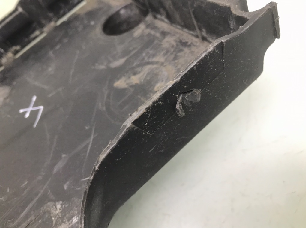 Полка аккумулятора бу для Citroen C4 Grand Picasso 1.6 HDi, 2009 г. Полка аккумулятора бу для Citroen C4 Grand Picasso 1.6 HDi, 2009 г.