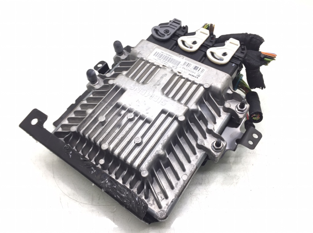 Блок управления двигателем бу для Peugeot 407 2.7 HDi, 2007 г.