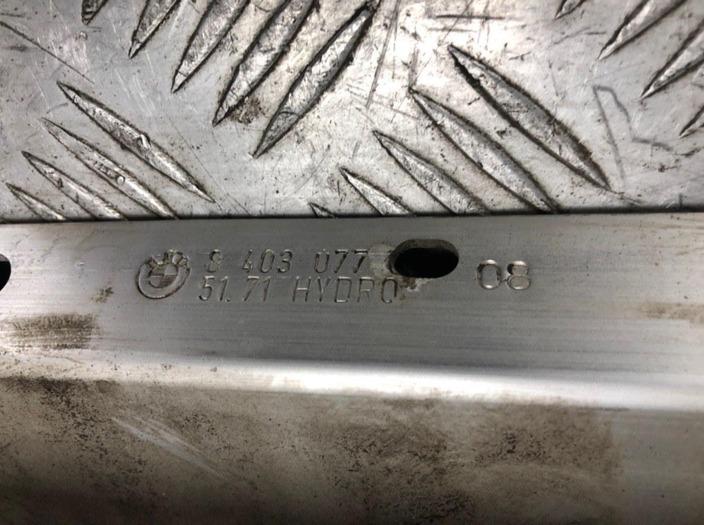 Накладка на порог бу для BMW X5 E53 3.0 i,  2003 г.