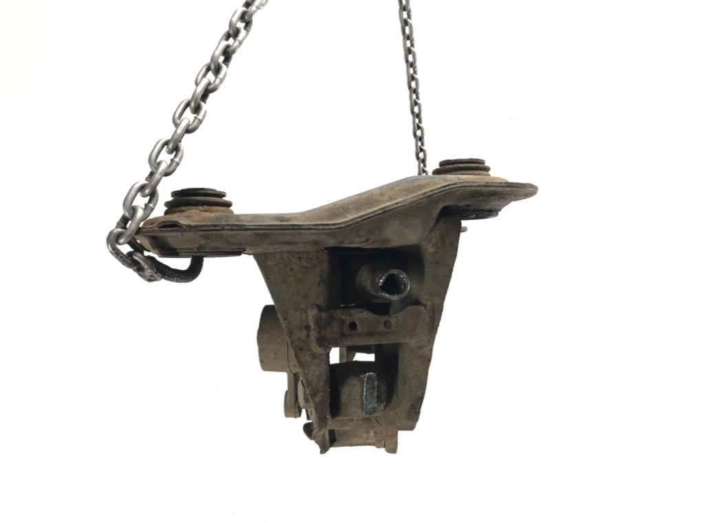 Балка подвески задняя бу для Hyundai Santa Fe 2.7 i, 2004 г. Балка подвески задняя бу для Hyundai Santa Fe 2.7 i, 2004 г.